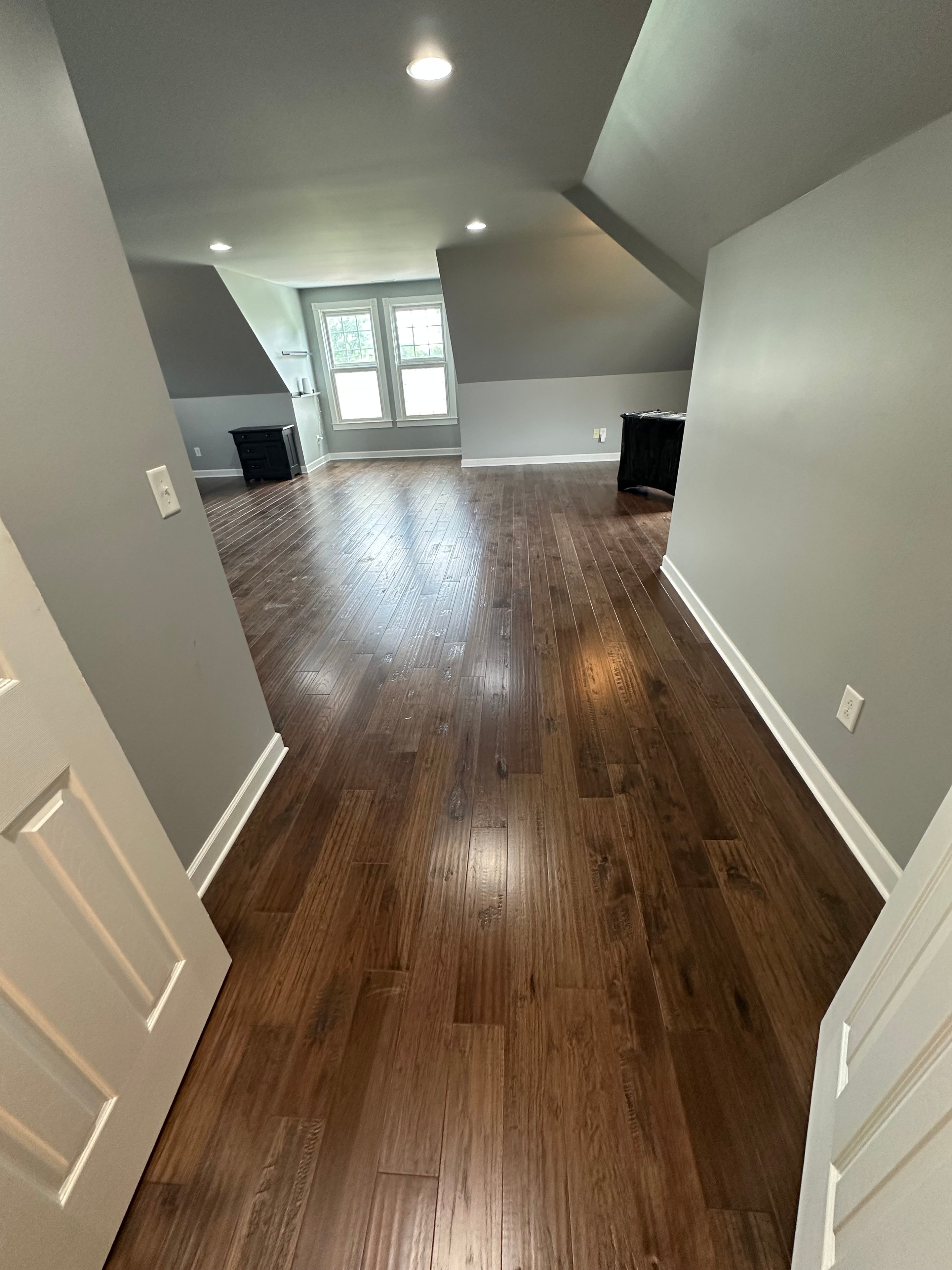 Hardwood — East Tennessee Home